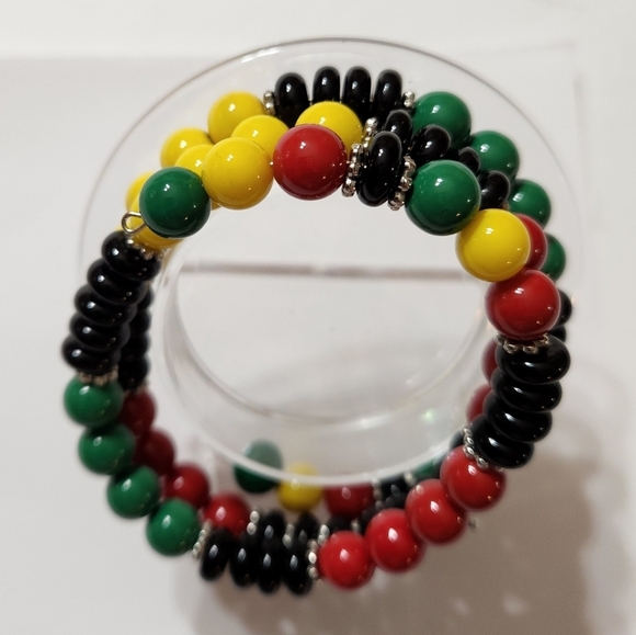 Hand Crafted Wrap Bracelet Black History Pan-African Afro-American Green Yellow - Picture 3 of 7